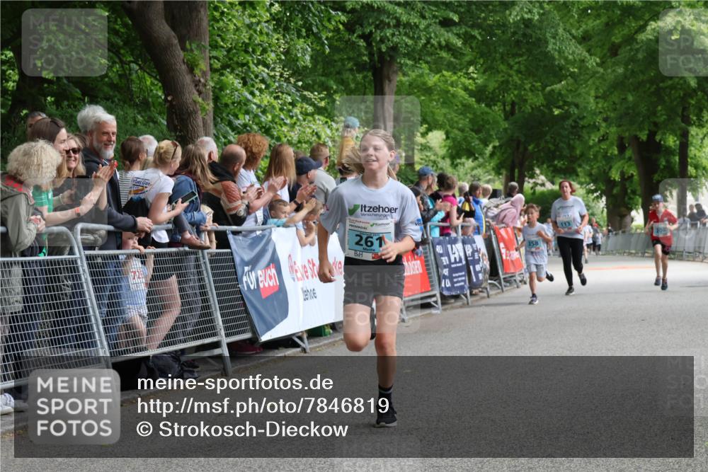 17.05.2025 - Störlauf Strokosch-Dieckow http://msf.ph/oto/7846819 17.05.2025 13:42:26 Ziel 261, 113, 358, 208 meine-sportfotos.de