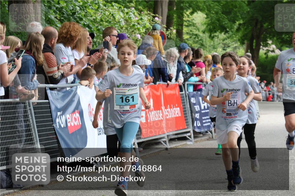 17.05.2025 - Störlauf Strokosch-Dieckow http://msf.ph/oto/7846864 17.05.2025 13:42:52 Ziel 2025, 161, 172, 36 meine-sportfotos.de