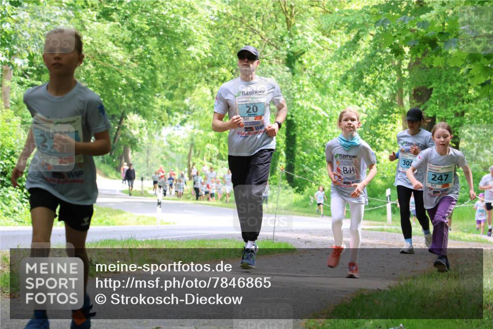 17.05.2025 - Störlauf Strokosch-Dieckow http://msf.ph/oto/7846865 17.05.2025 13:40:01 Laufen 27, 20, 30, 247 meine-sportfotos.de