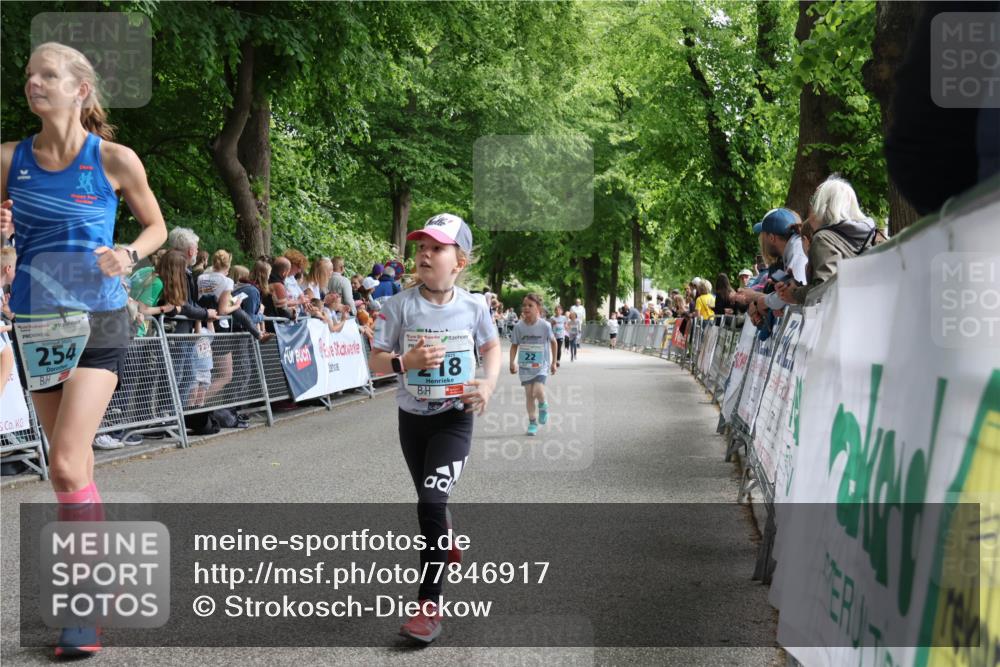 17.05.2025 - Störlauf Strokosch-Dieckow http://msf.ph/oto/7846917 17.05.2025 13:43:11 Ziel 254, 22, 2025, 18 meine-sportfotos.de