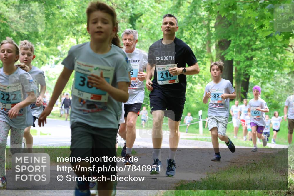 17.05.2025 - Störlauf Strokosch-Dieckow http://msf.ph/oto/7846951 17.05.2025 13:40:14 Laufen 2025, 222, 36, 5, 210, 83, 160 meine-sportfotos.de