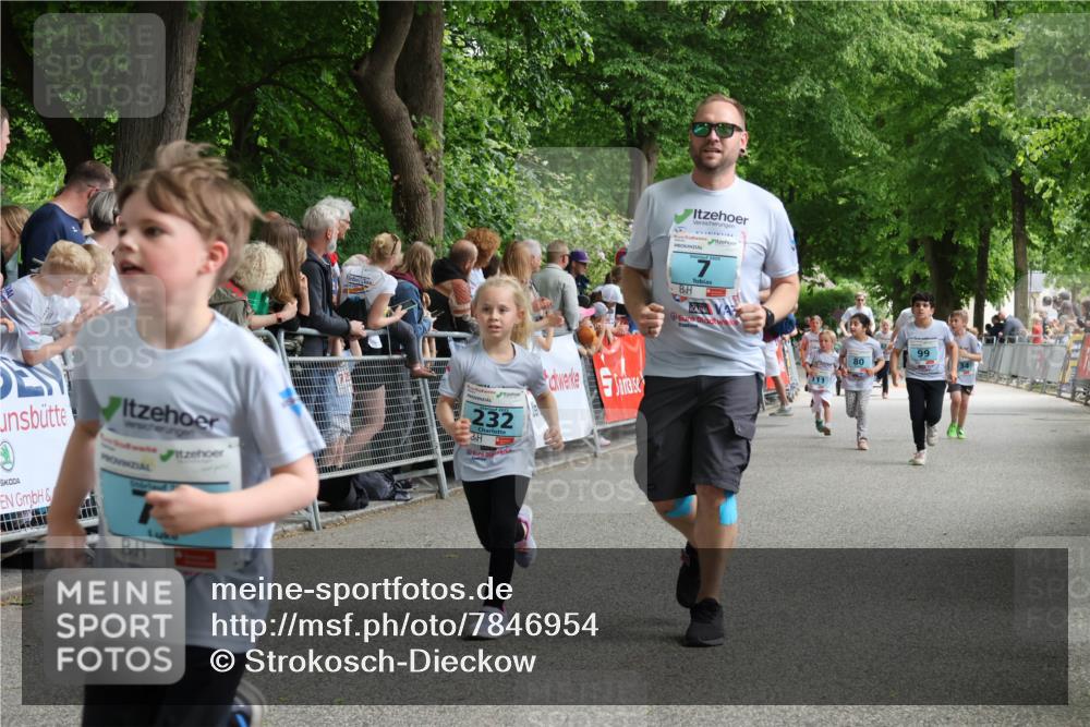 17.05.2025 - Störlauf Strokosch-Dieckow http://msf.ph/oto/7846954 17.05.2025 13:43:27 Ziel 232, 6, 2025, 99, 80 meine-sportfotos.de
