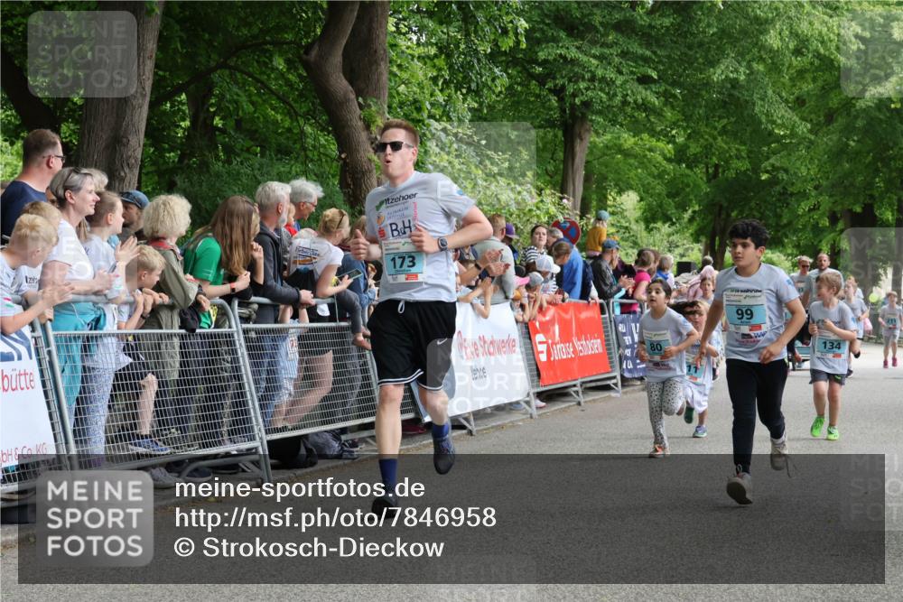 17.05.2025 - Störlauf Strokosch-Dieckow http://msf.ph/oto/7846958 17.05.2025 13:43:29 Ziel 173, 40, 80, 99, 134 meine-sportfotos.de