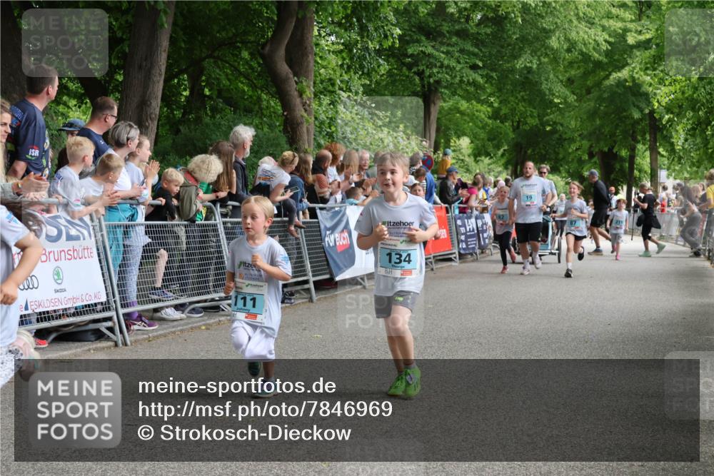 17.05.2025 - Störlauf Strokosch-Dieckow http://msf.ph/oto/7846969 17.05.2025 13:43:32 Ziel 111, 134, 19, 87 meine-sportfotos.de