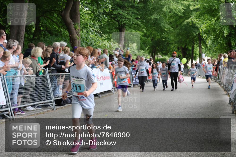 17.05.2025 - Störlauf Strokosch-Dieckow http://msf.ph/oto/7846990 17.05.2025 13:43:42 Ziel 211, 288, 286, 146 meine-sportfotos.de