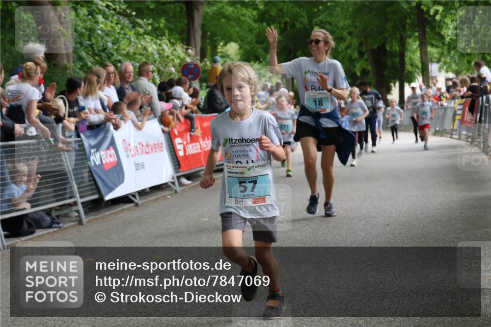 17.05.2025 - Störlauf Strokosch-Dieckow http://msf.ph/oto/7847069 17.05.2025 13:44:21 Ziel 2025, 57, 18 meine-sportfotos.de