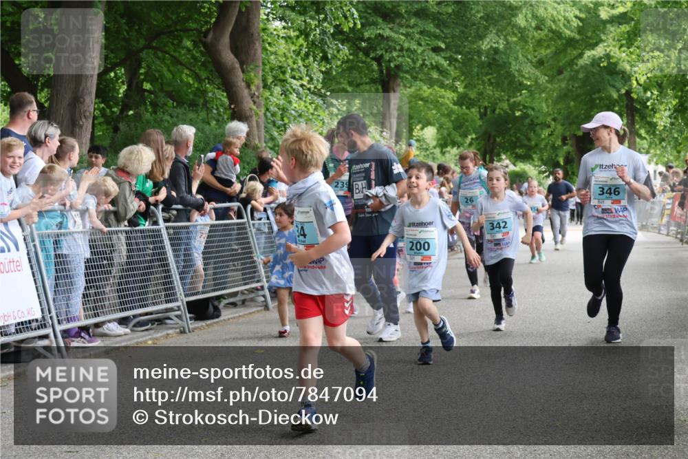 17.05.2025 - Störlauf Strokosch-Dieckow http://msf.ph/oto/7847094 17.05.2025 13:44:30 Ziel 239, 200, 342, 346 meine-sportfotos.de