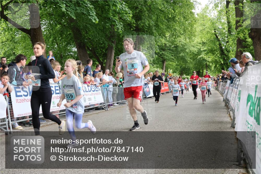 17.05.2025 - Störlauf Strokosch-Dieckow http://msf.ph/oto/7847140 17.05.2025 13:44:52 Ziel 359, 8, 245, 26, 320, 319 meine-sportfotos.de