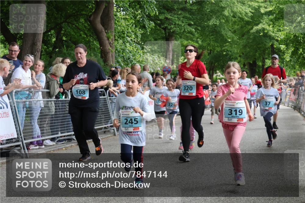 17.05.2025 - Störlauf Strokosch-Dieckow http://msf.ph/oto/7847144 17.05.2025 13:44:54 Ziel 108, 2025, 245, 320, 22, 2025, 319, 38, 37 meine-sportfotos.de