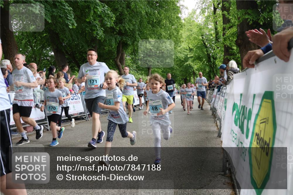 17.05.2025 - Störlauf Strokosch-Dieckow http://msf.ph/oto/7847188 17.05.2025 13:45:11 Ziel 170, 171, 499, 48, 273, 102 meine-sportfotos.de