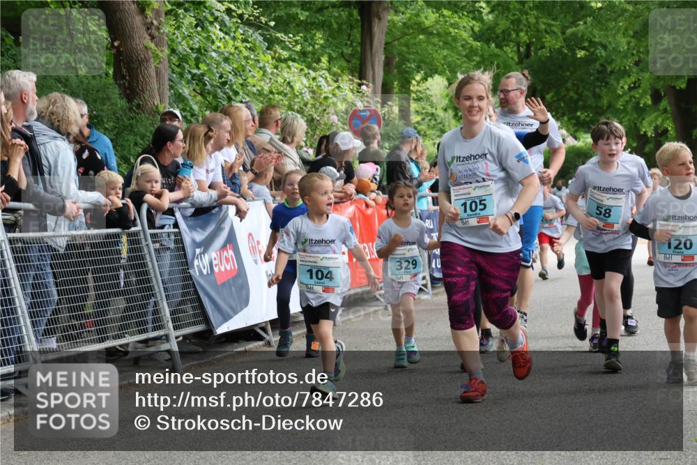 17.05.2025 - Störlauf Strokosch-Dieckow http://msf.ph/oto/7847286 17.05.2025 13:45:54 Ziel 104, 329, 105, 58, 2025, 120 meine-sportfotos.de