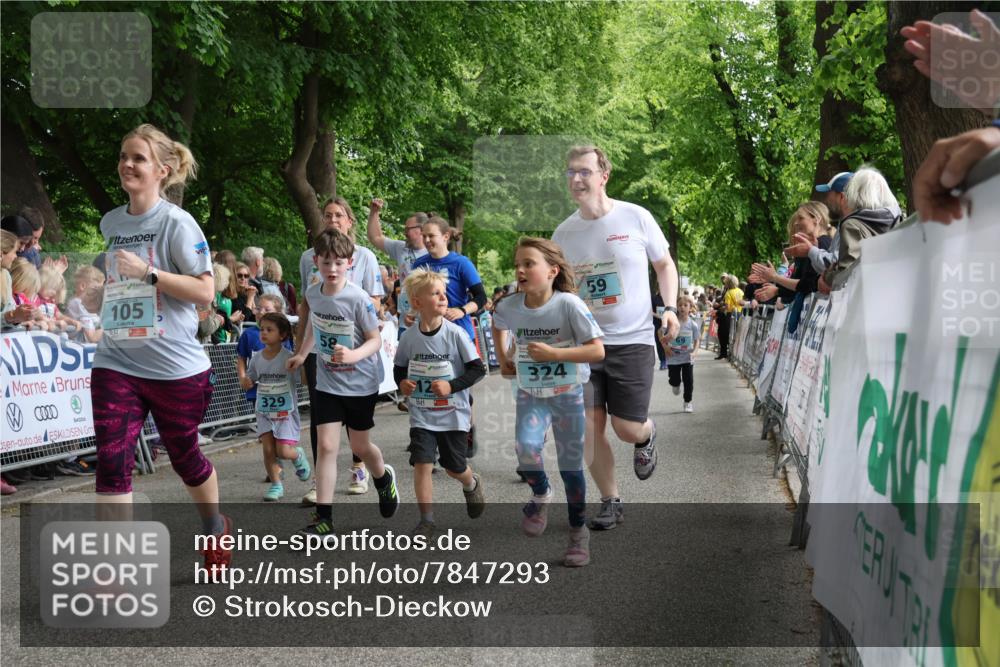 17.05.2025 - Störlauf Strokosch-Dieckow http://msf.ph/oto/7847293 17.05.2025 13:45:57 Ziel 0000, 105, 329, 324, 59 meine-sportfotos.de