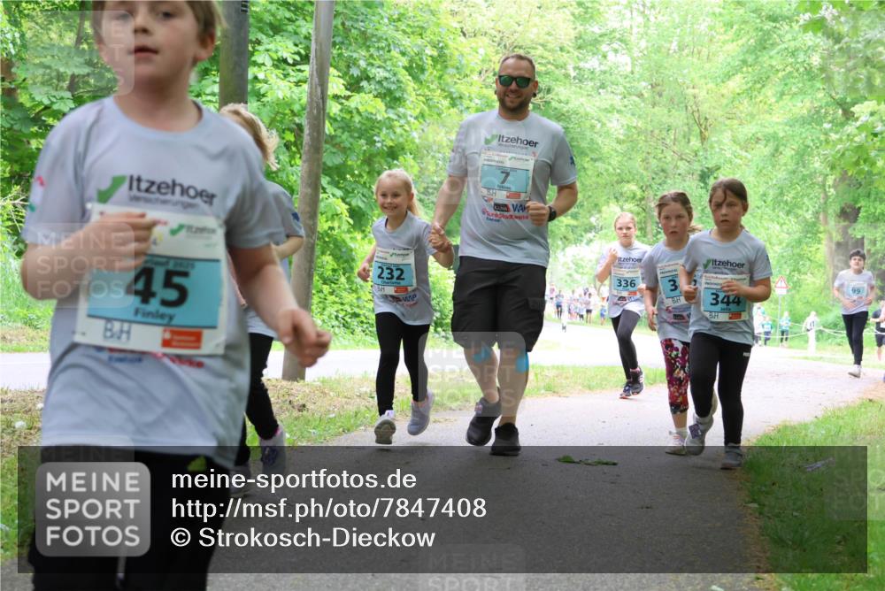 17.05.2025 - Störlauf Strokosch-Dieckow http://msf.ph/oto/7847408 17.05.2025 13:41:37 Laufen 2025, 45, 232, 6, 336, 344, 99 meine-sportfotos.de