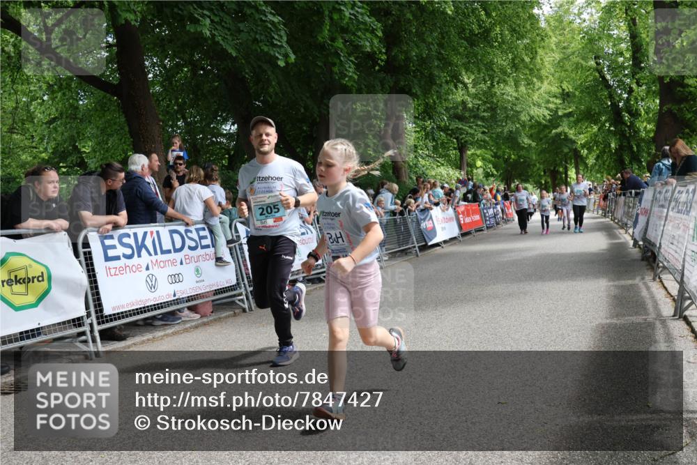 17.05.2025 - Störlauf Strokosch-Dieckow http://msf.ph/oto/7847427 17.05.2025 13:47:30 Ziel 205 meine-sportfotos.de