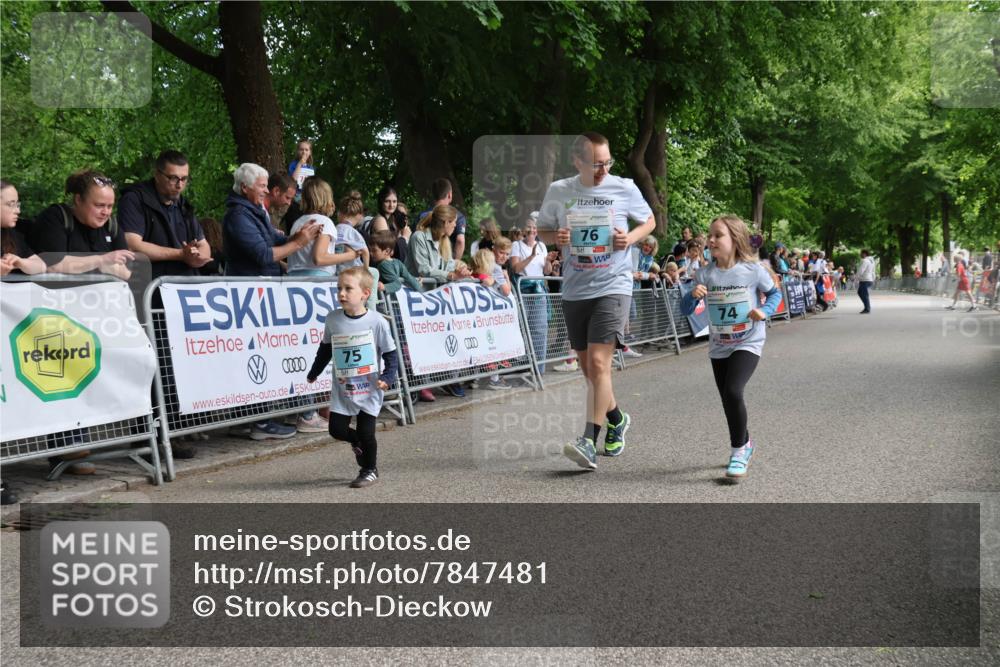 17.05.2025 - Störlauf Strokosch-Dieckow http://msf.ph/oto/7847481 17.05.2025 13:48:13 Ziel 0000, 75, 76, 74 meine-sportfotos.de