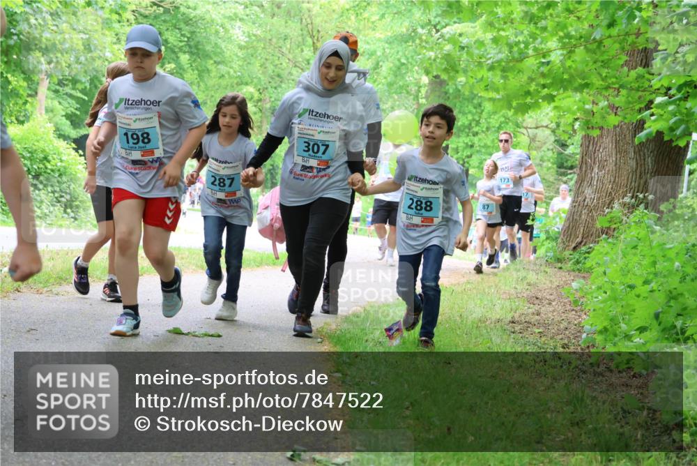 17.05.2025 - Störlauf Strokosch-Dieckow http://msf.ph/oto/7847522 17.05.2025 13:41:51 Laufen 198, 287, 307, 288, 173 meine-sportfotos.de