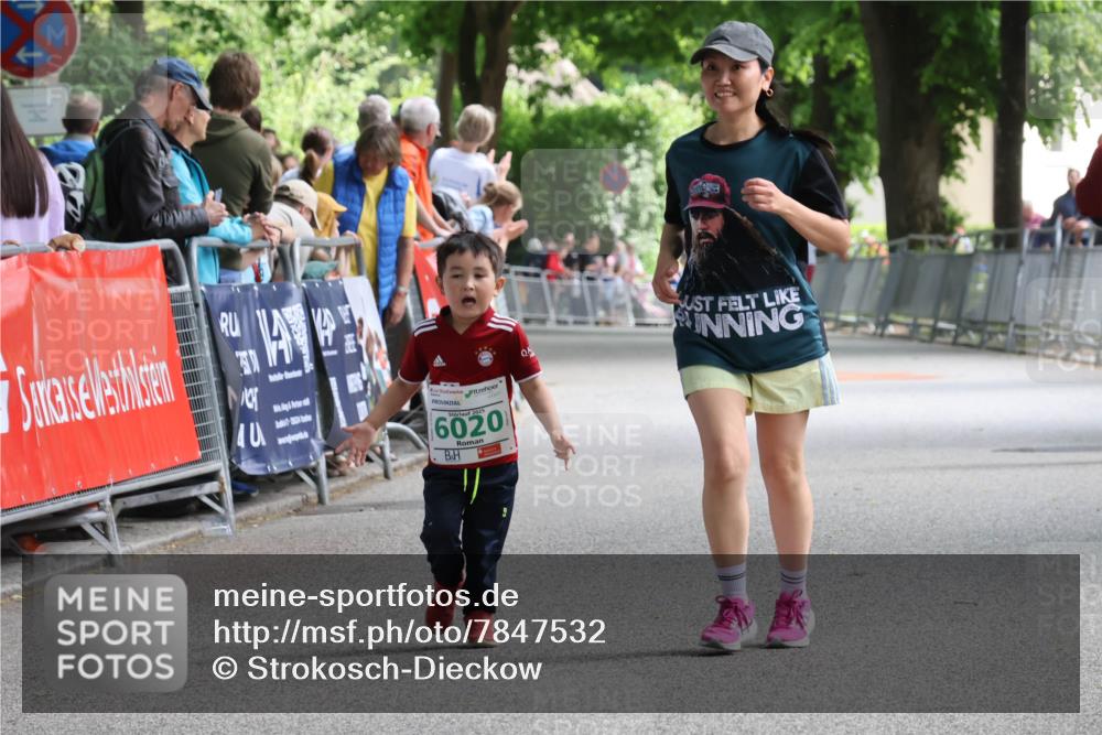 17.05.2025 - Störlauf Strokosch-Dieckow http://msf.ph/oto/7847532 17.05.2025 13:49:49 Ziel 40, 2025, 6020 meine-sportfotos.de