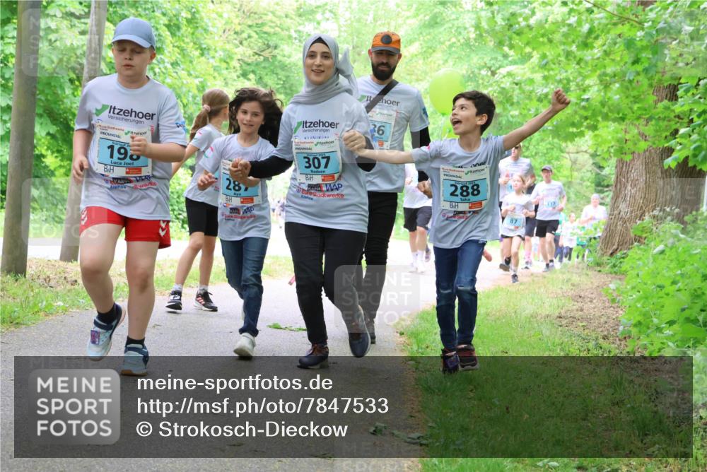 17.05.2025 - Störlauf Strokosch-Dieckow http://msf.ph/oto/7847533 17.05.2025 13:41:52 Laufen 198, 28, 307, 36, 2, 2025, 288 meine-sportfotos.de