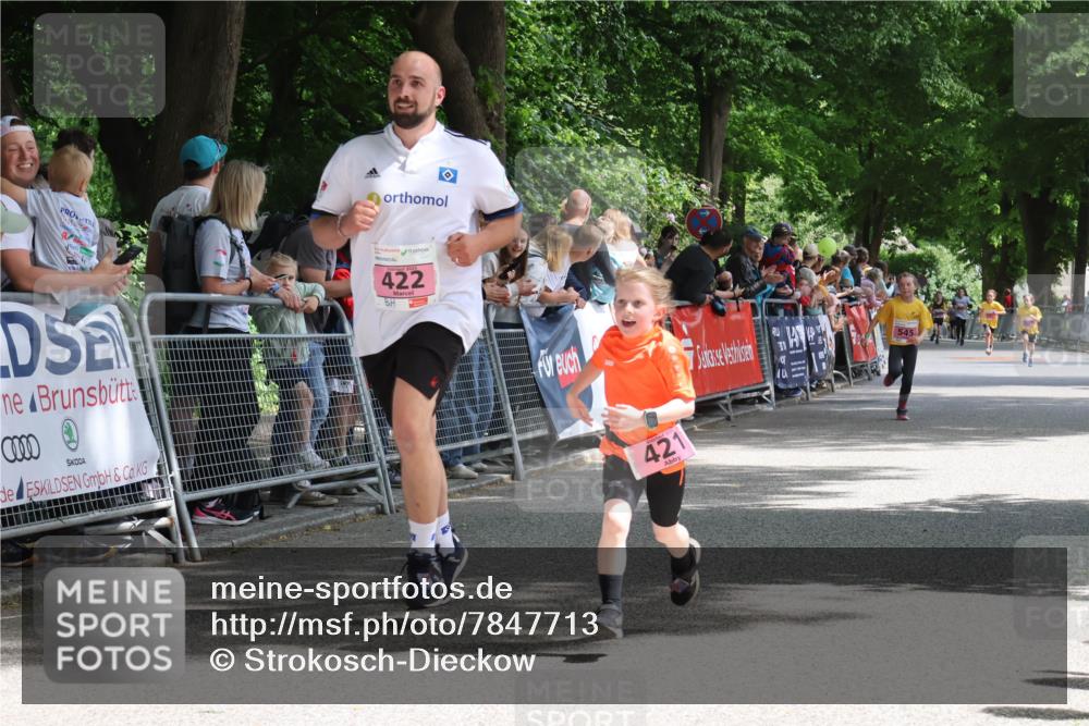 17.05.2025 - Störlauf Strokosch-Dieckow http://msf.ph/oto/7847713 17.05.2025 13:55:44 Ziel 0000, 422, 545, 31, 10, 421 meine-sportfotos.de