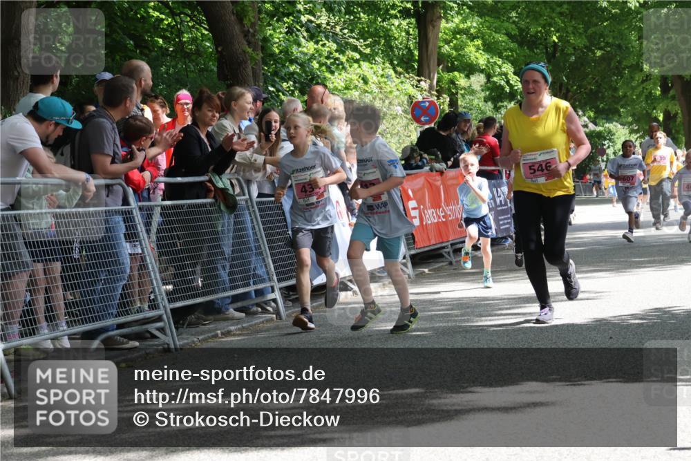 17.05.2025 - Störlauf Strokosch-Dieckow http://msf.ph/oto/7847996 17.05.2025 13:57:52 Ziel 43, 30, 546, 607, 40 meine-sportfotos.de
