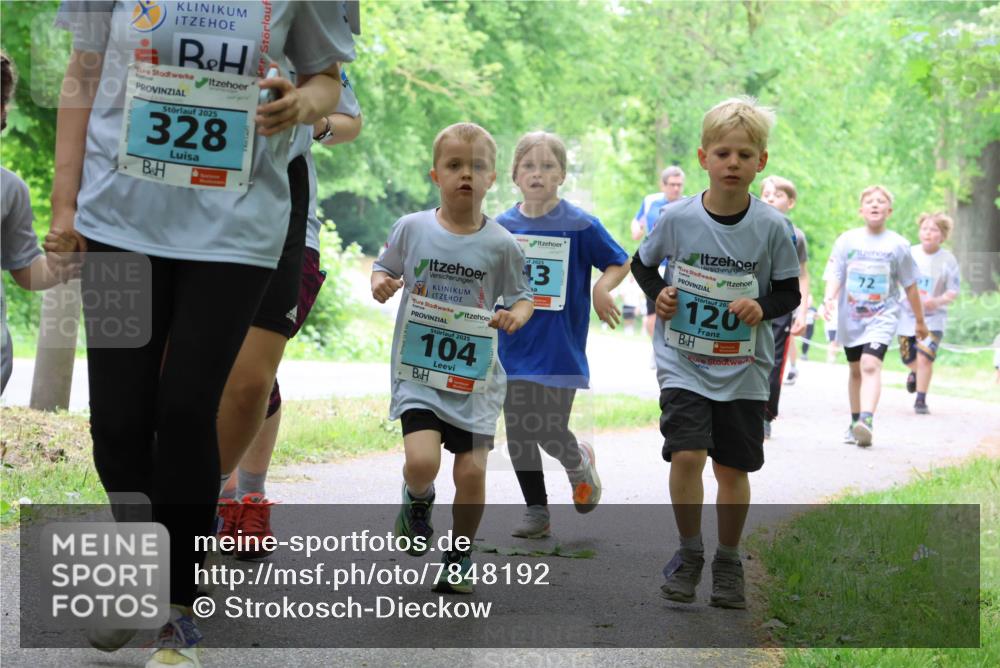 17.05.2025 - Störlauf Strokosch-Dieckow http://msf.ph/oto/7848192 17.05.2025 13:43:37 Laufen 2025, 328, 2025, 104, 43, 20, 120 meine-sportfotos.de
