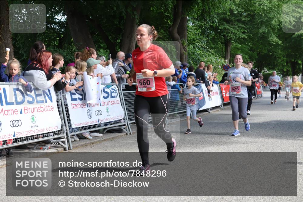 17.05.2025 - Störlauf Strokosch-Dieckow http://msf.ph/oto/7848296 17.05.2025 14:00:11 Ziel 0000, 000, 660, 625, 626 meine-sportfotos.de