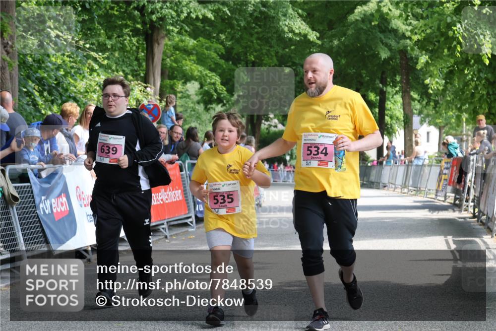 17.05.2025 - Störlauf Strokosch-Dieckow http://msf.ph/oto/7848539 17.05.2025 14:05:50 Ziel 639, 535, 534 meine-sportfotos.de