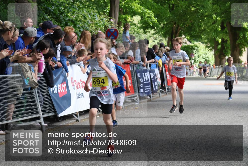 17.05.2025 - Störlauf Strokosch-Dieckow http://msf.ph/oto/7848609 17.05.2025 14:09:47 Ziel 2025, 694, 706, 773 meine-sportfotos.de