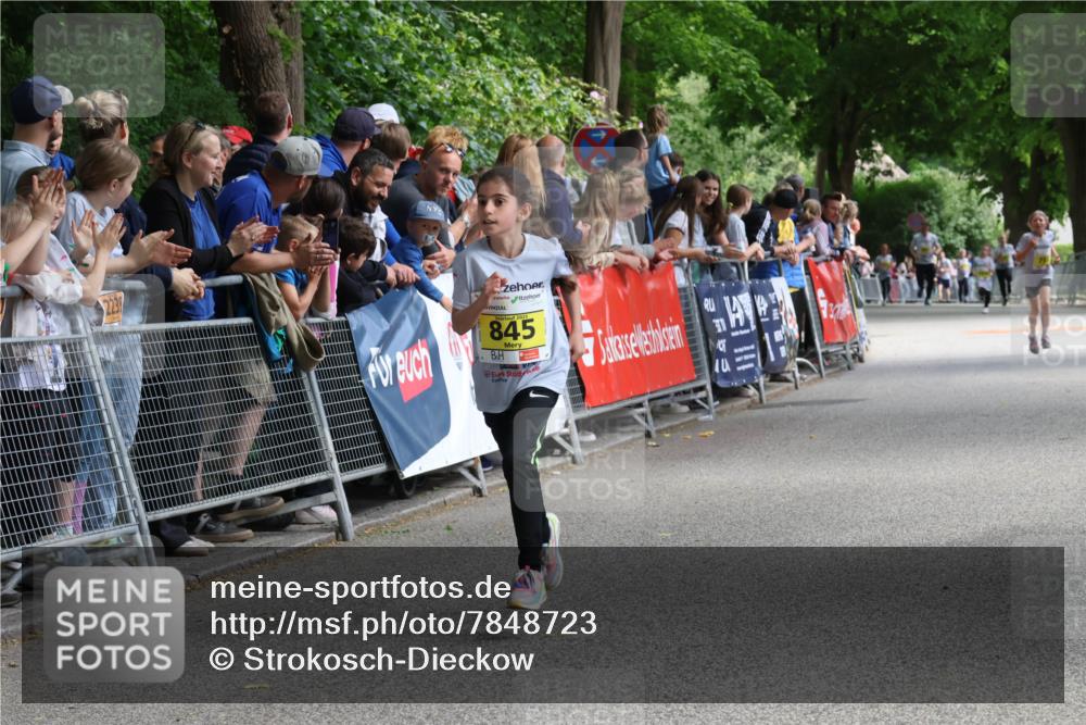 17.05.2025 - Störlauf Strokosch-Dieckow http://msf.ph/oto/7848723 17.05.2025 14:11:00 Ziel 2025, 845, 711 meine-sportfotos.de