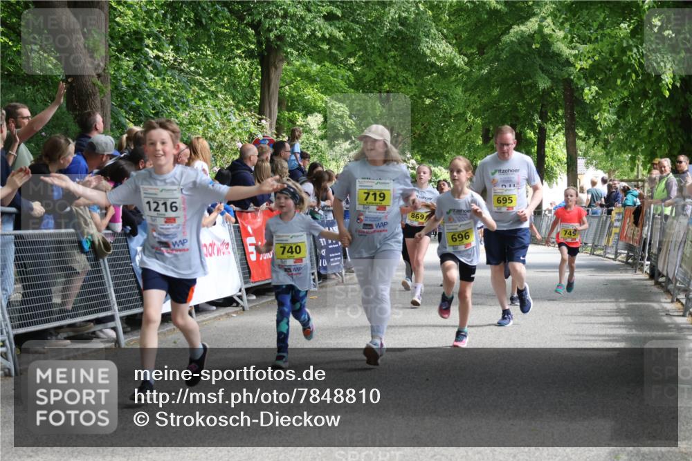 17.05.2025 - Störlauf Strokosch-Dieckow http://msf.ph/oto/7848810 17.05.2025 14:11:44 Ziel 1216, 740, 719, 869, 696, 695, 749 meine-sportfotos.de