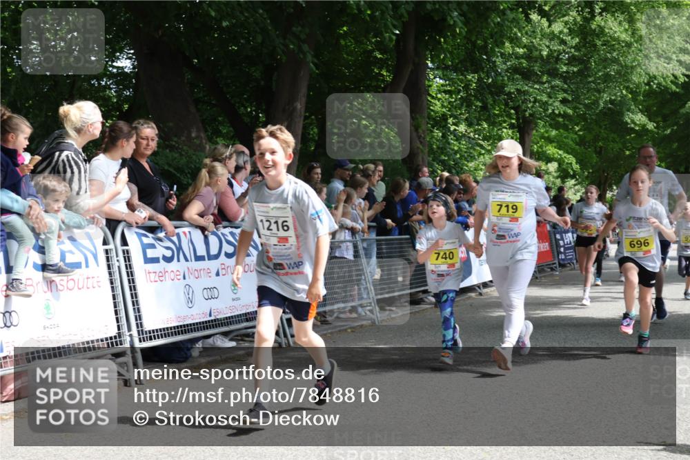 17.05.2025 - Störlauf Strokosch-Dieckow http://msf.ph/oto/7848816 17.05.2025 14:11:45 Ziel 35, 1216, 740, 719, 696 meine-sportfotos.de