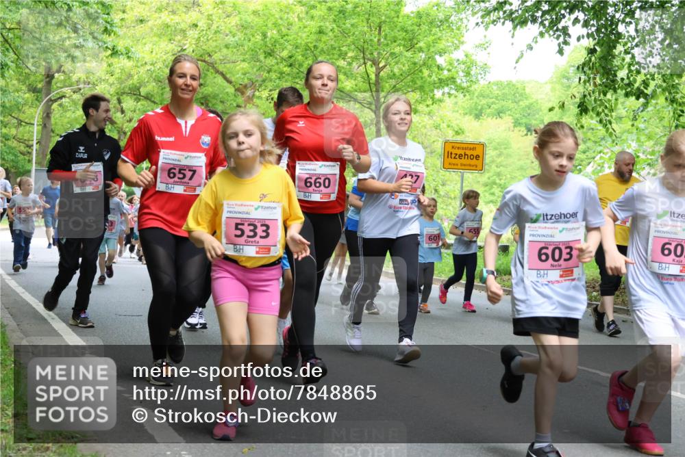 17.05.2025 - Störlauf Strokosch-Dieckow http://msf.ph/oto/7848865 17.05.2025 13:46:53 Laufen 657, 2025, 533, 660, 655, 601, 2025, 603, 60, 60 meine-sportfotos.de