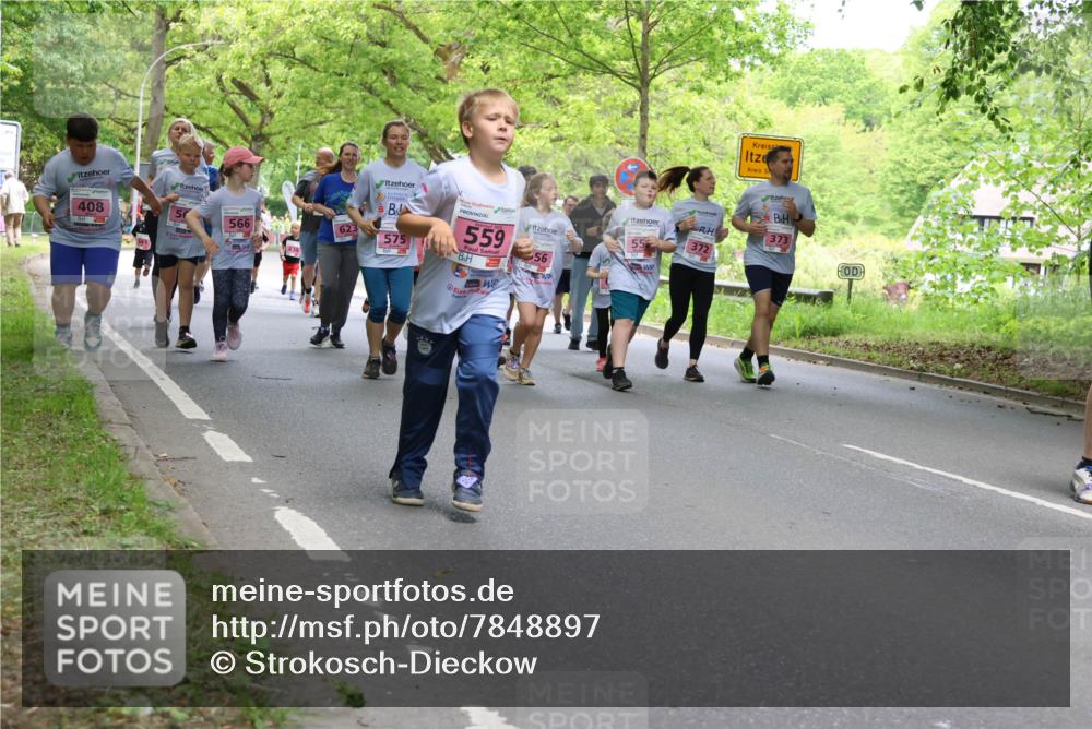 17.05.2025 - Störlauf Strokosch-Dieckow http://msf.ph/oto/7848897 17.05.2025 13:46:59 Laufen 408, 641, 50, 566, 623, 11, 575, 559, 373, 55, 372, 56 meine-sportfotos.de