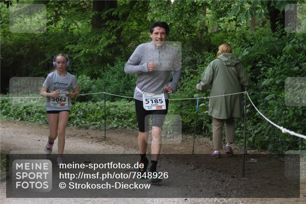 17.05.2025 - Störlauf Strokosch-Dieckow http://msf.ph/oto/7848926 17.05.2025 19:12:18 Laufen 5062, 5185, 14 meine-sportfotos.de