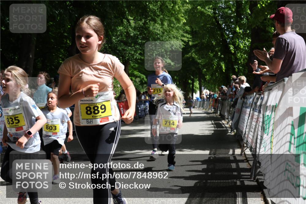17.05.2025 - Störlauf Strokosch-Dieckow http://msf.ph/oto/7848962 17.05.2025 14:12:58 Ziel 2025, 835, 803, 2025, 889, 715, 714 meine-sportfotos.de