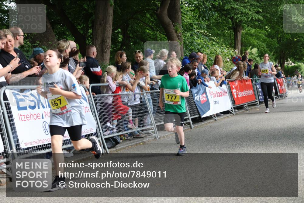 17.05.2025 - Störlauf Strokosch-Dieckow http://msf.ph/oto/7849011 17.05.2025 14:13:24 Ziel 867, 777, 862 meine-sportfotos.de