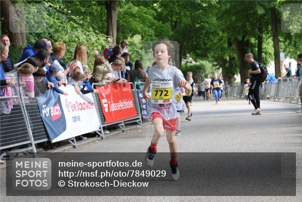 17.05.2025 - Störlauf Strokosch-Dieckow http://msf.ph/oto/7849029 17.05.2025 14:13:30 Ziel 2025, 772, 55 meine-sportfotos.de