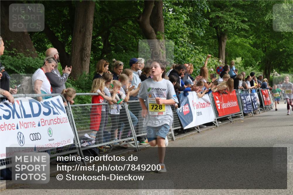 17.05.2025 - Störlauf Strokosch-Dieckow http://msf.ph/oto/7849200 17.05.2025 14:14:42 Ziel 728, 31, 10, 907 meine-sportfotos.de