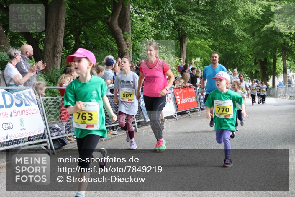 17.05.2025 - Störlauf Strokosch-Dieckow http://msf.ph/oto/7849219 17.05.2025 14:14:48 Ziel 0000, 2025, 763, 907, 770 meine-sportfotos.de