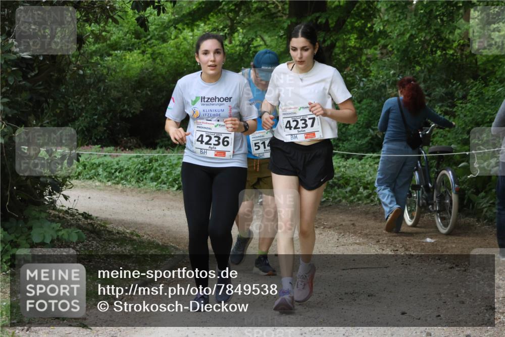 17.05.2025 - Störlauf Strokosch-Dieckow http://msf.ph/oto/7849538 17.05.2025 19:20:12 Laufen 2025, 4236, 514, 2025, 4237 meine-sportfotos.de