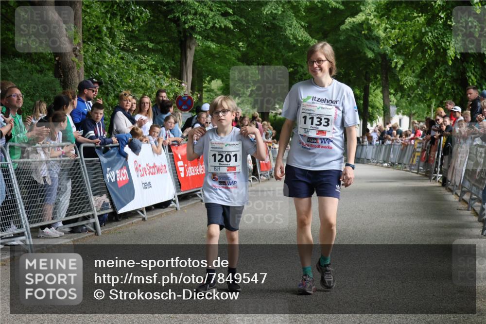 17.05.2025 - Störlauf Strokosch-Dieckow http://msf.ph/oto/7849547 17.05.2025 14:31:48 Ziel 2025, 1201, 2025, 1133 meine-sportfotos.de