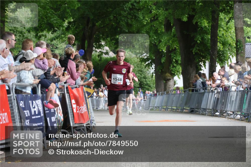 17.05.2025 - Störlauf Strokosch-Dieckow http://msf.ph/oto/7849550 17.05.2025 14:36:01 Ziel 25, 4, 1548, 154 meine-sportfotos.de