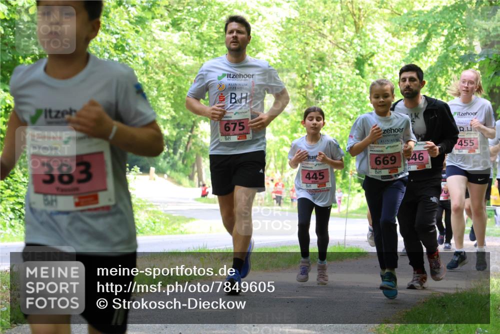 17.05.2025 - Störlauf Strokosch-Dieckow http://msf.ph/oto/7849605 17.05.2025 13:55:12 Laufen 675, 383, 10, 445, 669, 46, 455 meine-sportfotos.de