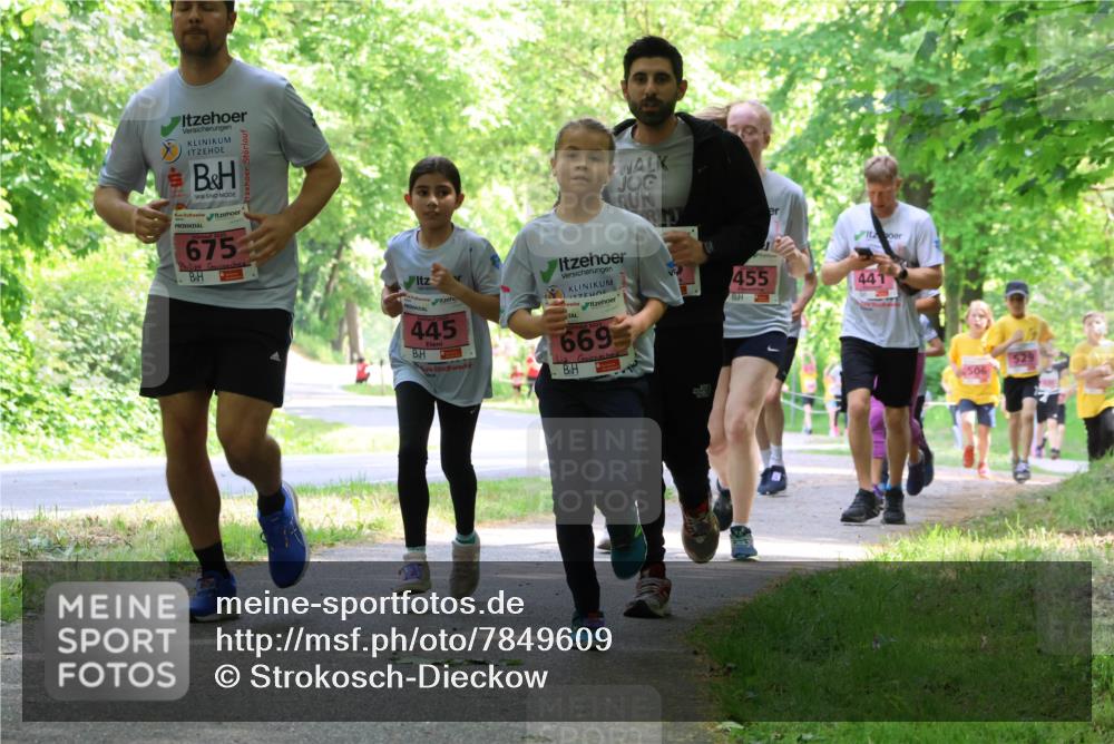 17.05.2025 - Störlauf Strokosch-Dieckow http://msf.ph/oto/7849609 17.05.2025 13:55:13 Laufen 675, 445, 2025, 669, 455, 441, 506 meine-sportfotos.de