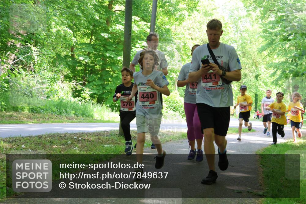 17.05.2025 - Störlauf Strokosch-Dieckow http://msf.ph/oto/7849637 17.05.2025 13:55:18 Laufen 670, 440, 67, 441, 529, 506 meine-sportfotos.de