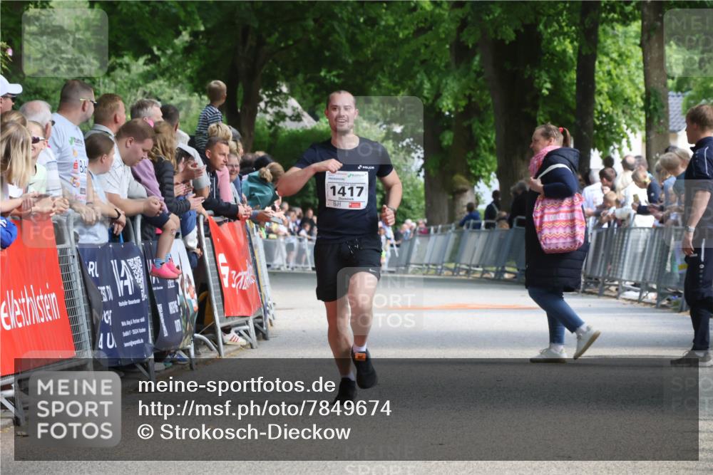 17.05.2025 - Störlauf Strokosch-Dieckow http://msf.ph/oto/7849674 17.05.2025 14:38:38 Ziel 1417, 40, 7, 25524 meine-sportfotos.de