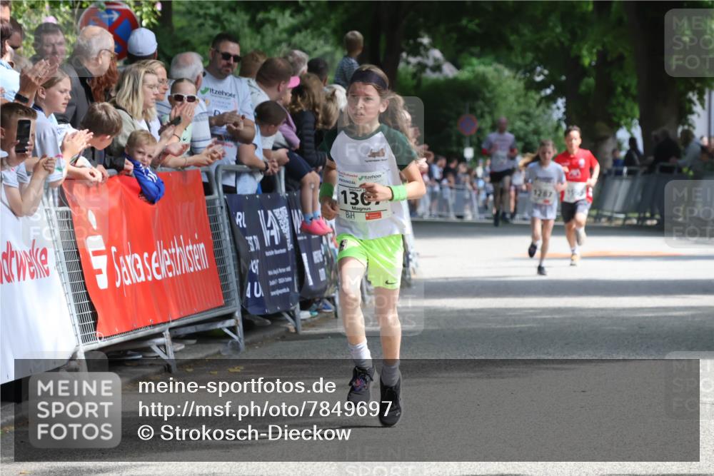 17.05.2025 - Störlauf Strokosch-Dieckow http://msf.ph/oto/7849697 17.05.2025 14:39:05 Ziel 8, 3, 40, 136, 1287 meine-sportfotos.de