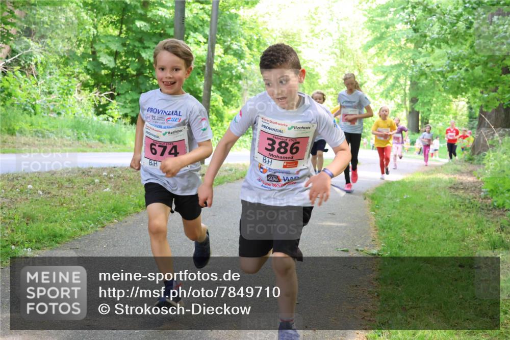 17.05.2025 - Störlauf Strokosch-Dieckow http://msf.ph/oto/7849710 17.05.2025 13:55:40 Laufen 25, 2025, 674, 2025, 386 meine-sportfotos.de