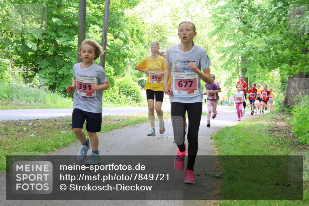 17.05.2025 - Störlauf Strokosch-Dieckow http://msf.ph/oto/7849721 17.05.2025 13:55:43 Laufen 391, 677, 656, 593 meine-sportfotos.de