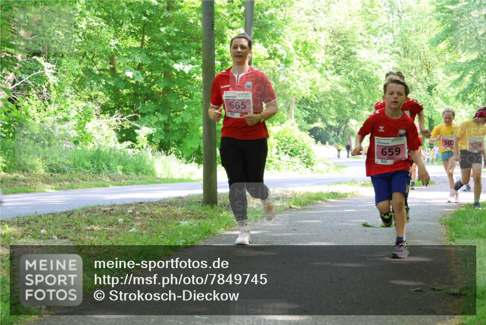 17.05.2025 - Störlauf Strokosch-Dieckow http://msf.ph/oto/7849745 17.05.2025 13:55:49 Laufen 665, 659, 9, 502, 539 meine-sportfotos.de